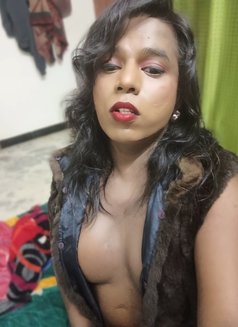 Shalu30 - Transsexual escort in Bangalore Photo 1 of 8
