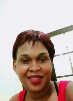 Shaluwa Curvy Escort - puta in Jeddah Photo 1 of 7