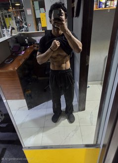 Sham - Male escort in Dubai Photo 5 of 7