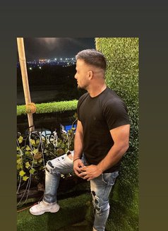 Sham- Real Meet - Male escort in Mumbai Photo 6 of 6