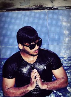 Sham - Male escort in Mumbai Photo 1 of 6