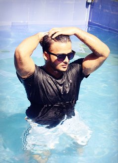 Sham PussyLicker - Male escort in Mumbai Photo 2 of 4