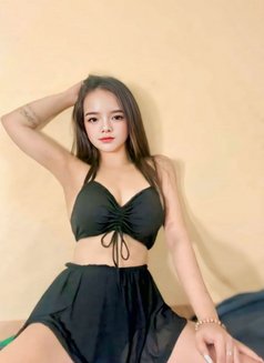 Shamae - escort in Manila Photo 4 of 6