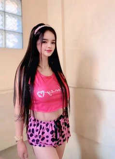 Shamae - escort in Manila Photo 1 of 6