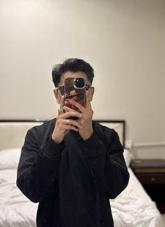 Shameel. Ahmd - Male escort in Jeddah Photo 2 of 7
