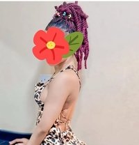 Shamie Hot Babe 63852//14574 - puta in Pondicherry