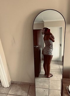 Shamillah - puta in Mombasa Photo 3 of 3