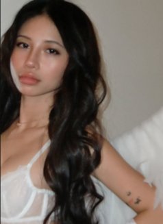 Shamira( Ćóñțent/ćamșhow/meet - escort in Manila Photo 2 of 8