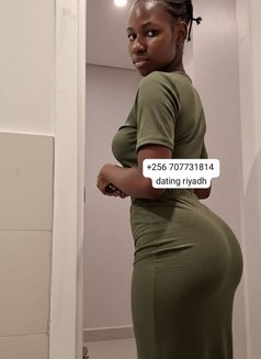 Shamiy - escort in Riyadh Photo 3 of 18