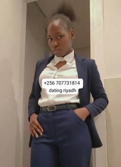 Shamiy - escort in Riyadh Photo 9 of 18