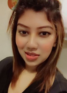 Shammi Babe - puta in Dubai Photo 1 of 5