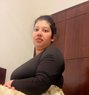 Shammi - puta in Dubai Photo 1 of 6