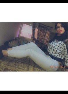 Shams - Acompañantes transexual in Cairo Photo 3 of 7