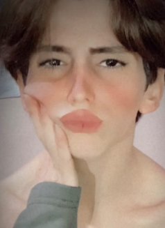 Shams - Transsexual escort in Dubai Photo 4 of 11