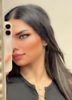 Shams - Transsexual escort in Cairo Photo 3 of 12