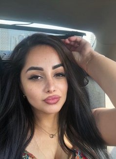 Shams - escort in Dubai Photo 1 of 6