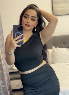 Shams - escort in Dubai Photo 10 of 12