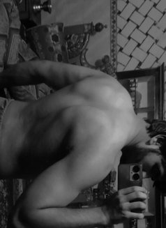 Shams - Male escort in Lahore Photo 3 of 7