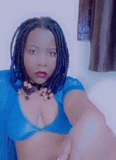 Shamy - puta in Phuket Photo 2 of 2