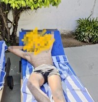 Shan De Silva - Male escort in Colombo