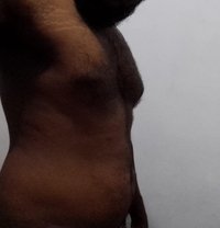 Shan Escort for Ladies - Male escort in Colombo