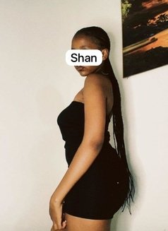 Shan - escort in New Delhi Photo 5 of 5