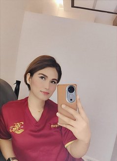 Shan شون - masseuse in Al Sohar Photo 14 of 16