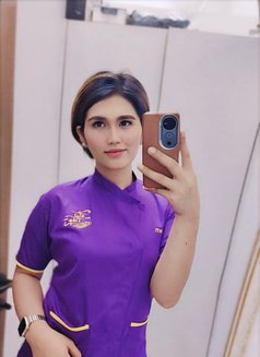 Shan شون - masseuse in Al Sohar Photo 15 of 16