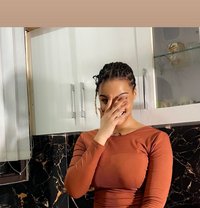 Shan - puta in Chandigarh Photo 1 of 2