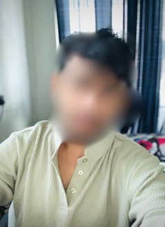 Shan - Acompañantes masculino in Colombo Photo 4 of 5