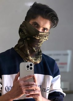 Shana 샨 - Acompañantes masculino in Seoul Photo 4 of 5