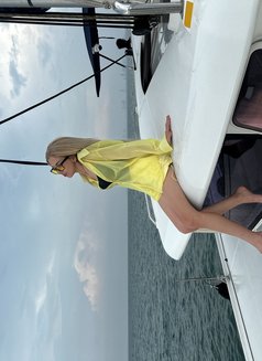 Shana - escort in Pattaya Photo 16 of 19