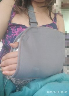 Shanaayaaa Indep GFE No Advance - puta in Bangalore Photo 8 of 8