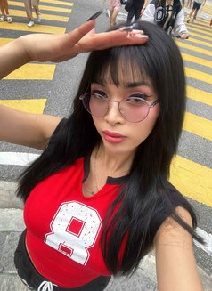 Shanaia Lust - Acompañantes transexual in Singapore Photo 2 of 12