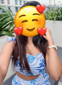 Shanali - escort in Colombo Photo 2 of 3