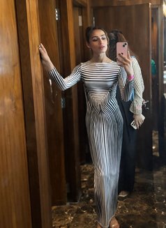 Shanaya_5 - Acompañantes transexual in Gurgaon Photo 14 of 15