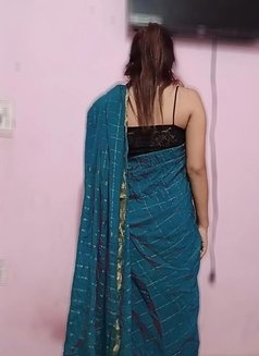 Shanaya independent cam and real meet - escort in New Delhi Photo 7 of 7