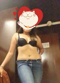 Shanaya independent cam and real meet - escort in New Delhi Photo 6 of 7