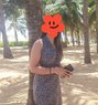 Shanaya Independent friendly girl - puta in Colombo Photo 1 of 19