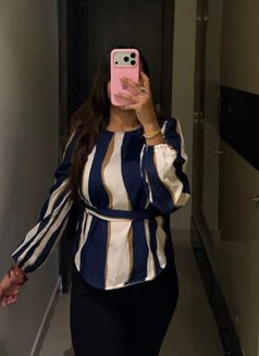 Shanaya - companion in Bangalore Photo 1 of 3