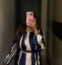 🦋 Shanaya Cam Show and Real Meet 🦋 - companion in Bangalore Photo 1 of 3