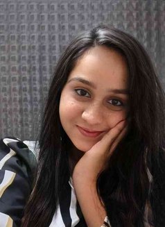 Shanaya - companion in Bangalore Photo 2 of 3