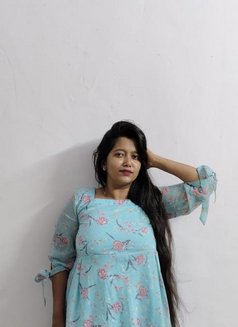 Shanaya - puta in Mumbai Photo 2 of 5