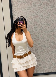 Shanaya - escort in Mumbai Photo 2 of 14