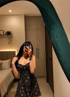 Shanaya - escort in Mumbai Photo 12 of 14