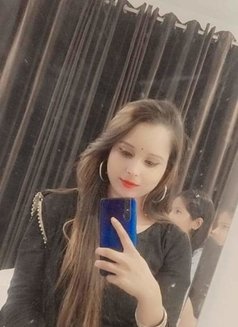 Shanaya - escort in New Delhi Photo 1 of 4