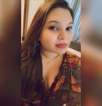 Shanaya Oberoi - Transsexual escort in Navi Mumbai