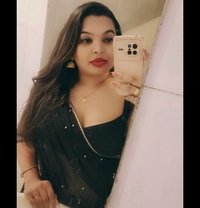 Shanaya Oberoi - Transsexual escort in Navi Mumbai