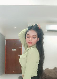 Shanaya Vip - puta in Hyderabad Photo 1 of 1