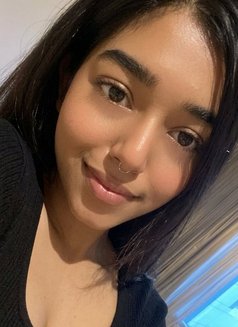 Shanaya W - puta in Mumbai Photo 1 of 1